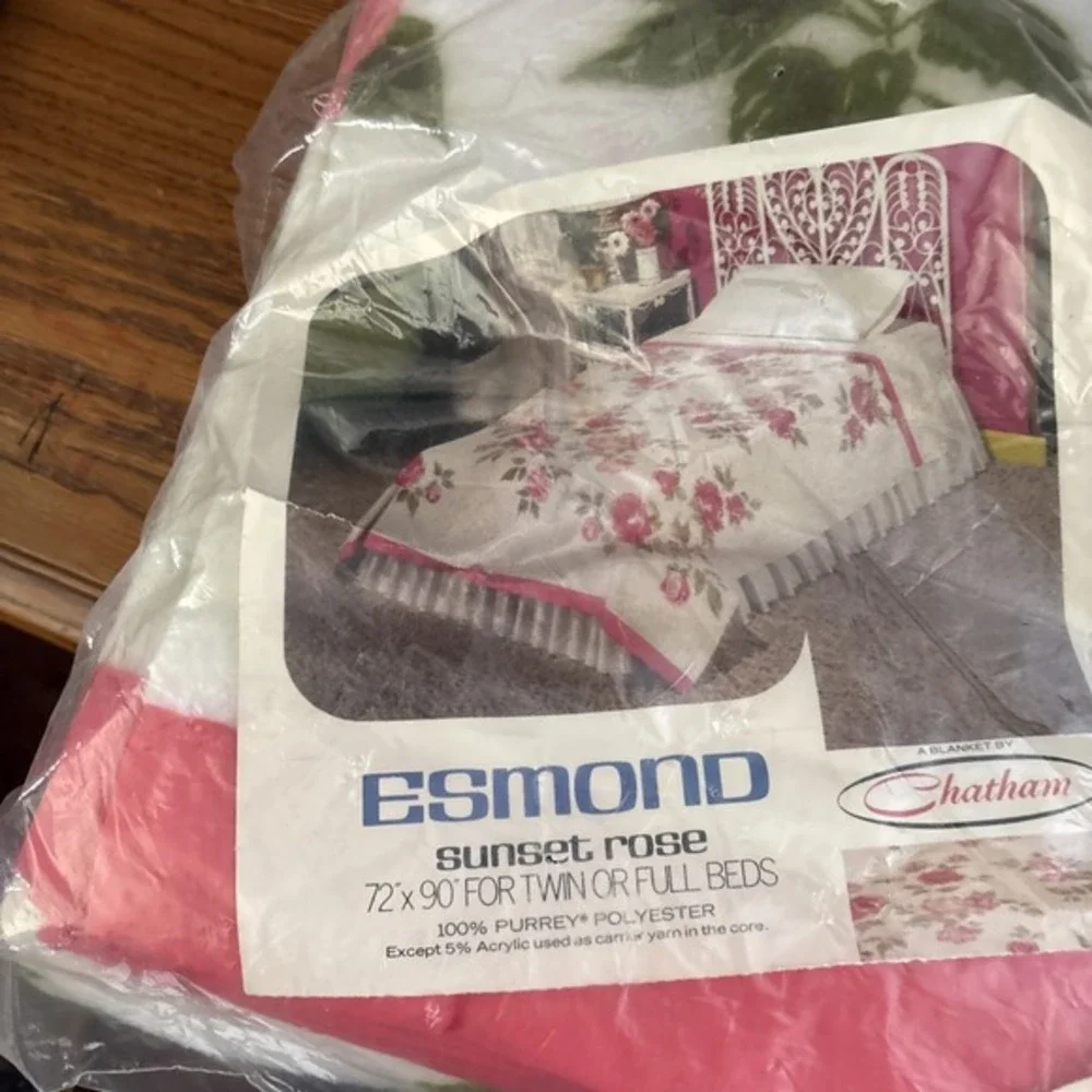 Gorgeous Vintage CHATHAM Blanket ESMOND Sunset Rose  72x90